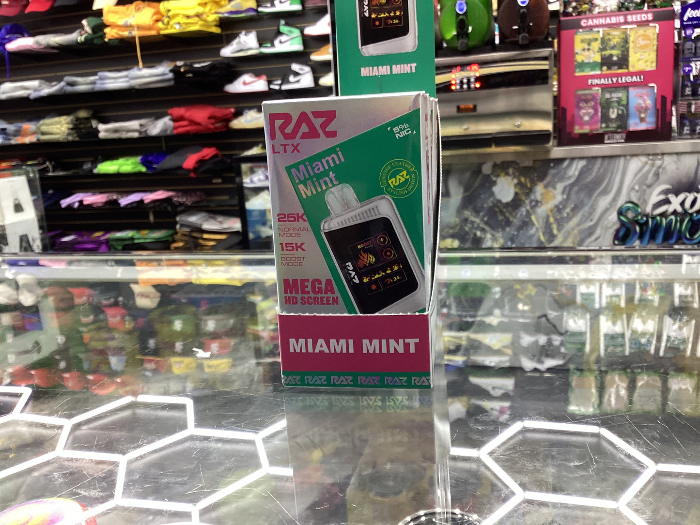 Raz dc25000 ltx 25k puff Miami mint