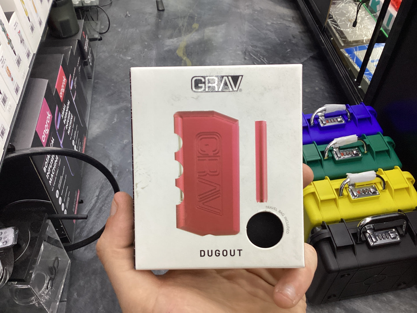 GRAV dugout with travel bag red