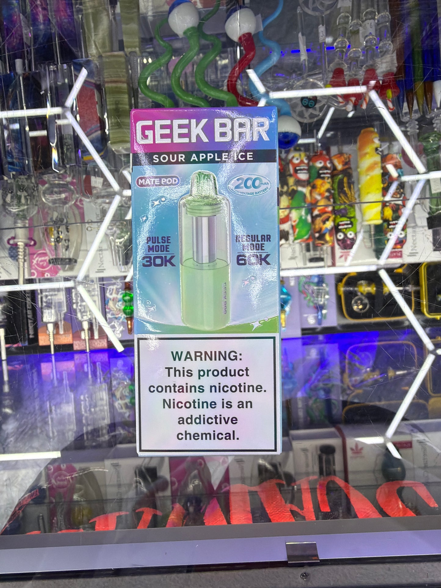 Geekbar Mate Pod 30k/60k hits Sour Apple Ice