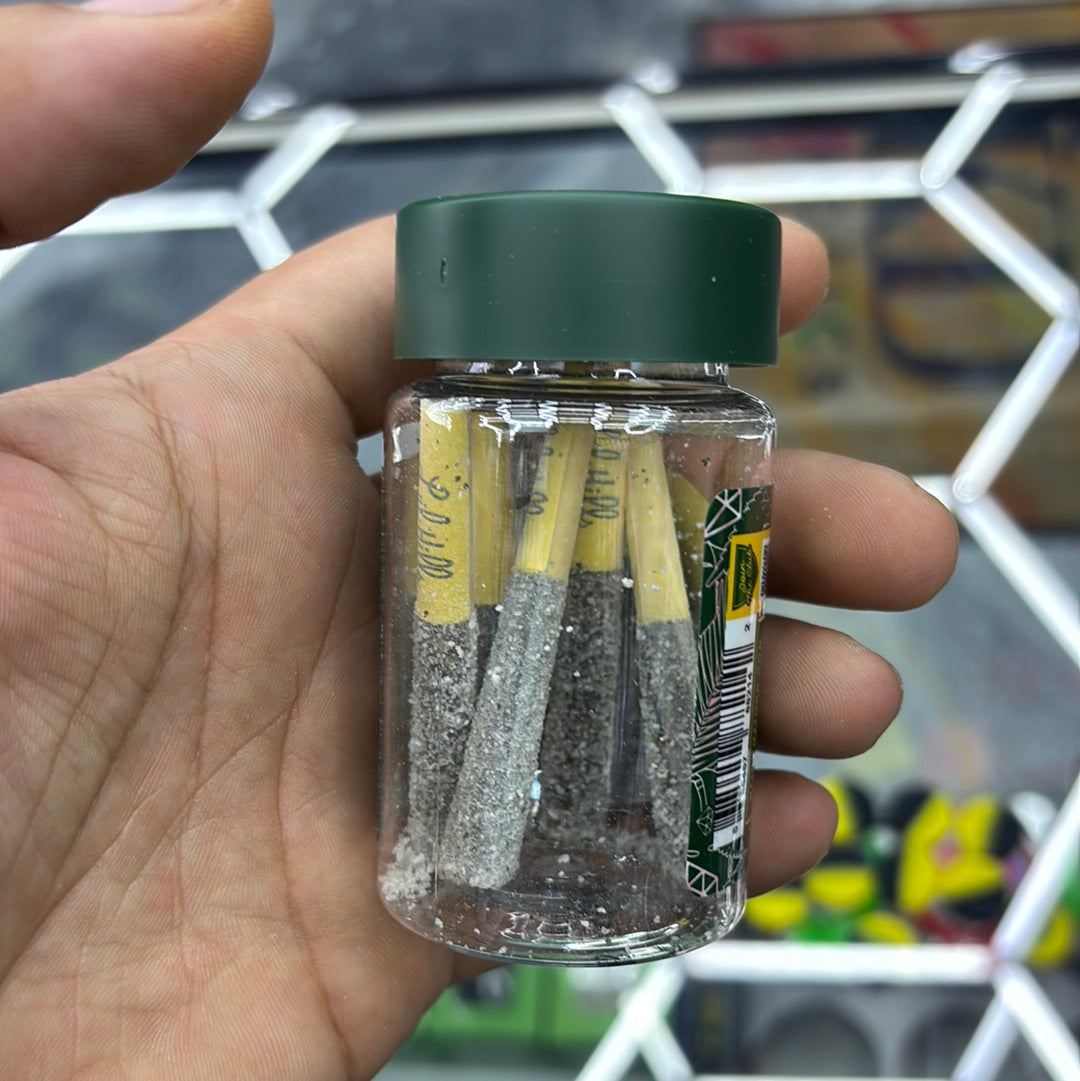 Hidden Hills club lit hills strawberry freeze cake,, indica, VVS blend liquid diamond pre-rolls