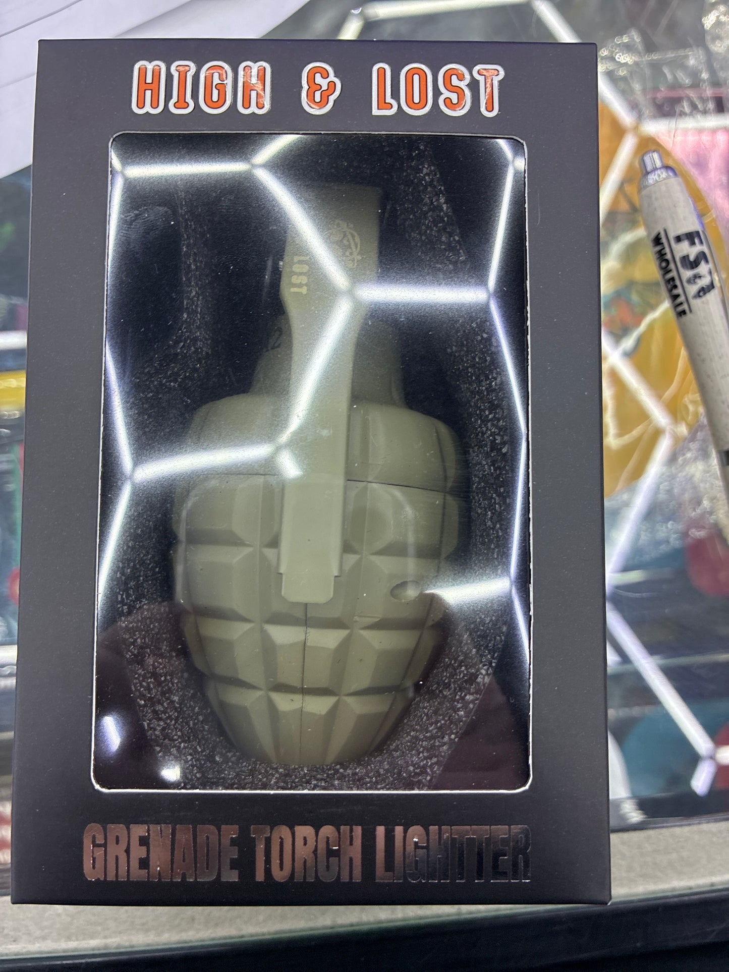 High and lost grenade, lighter torch sandy