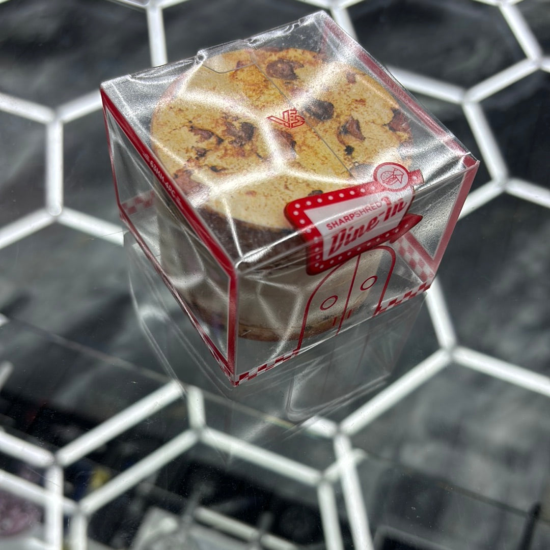 Sharpshred dine in grinder ice cream sandwich