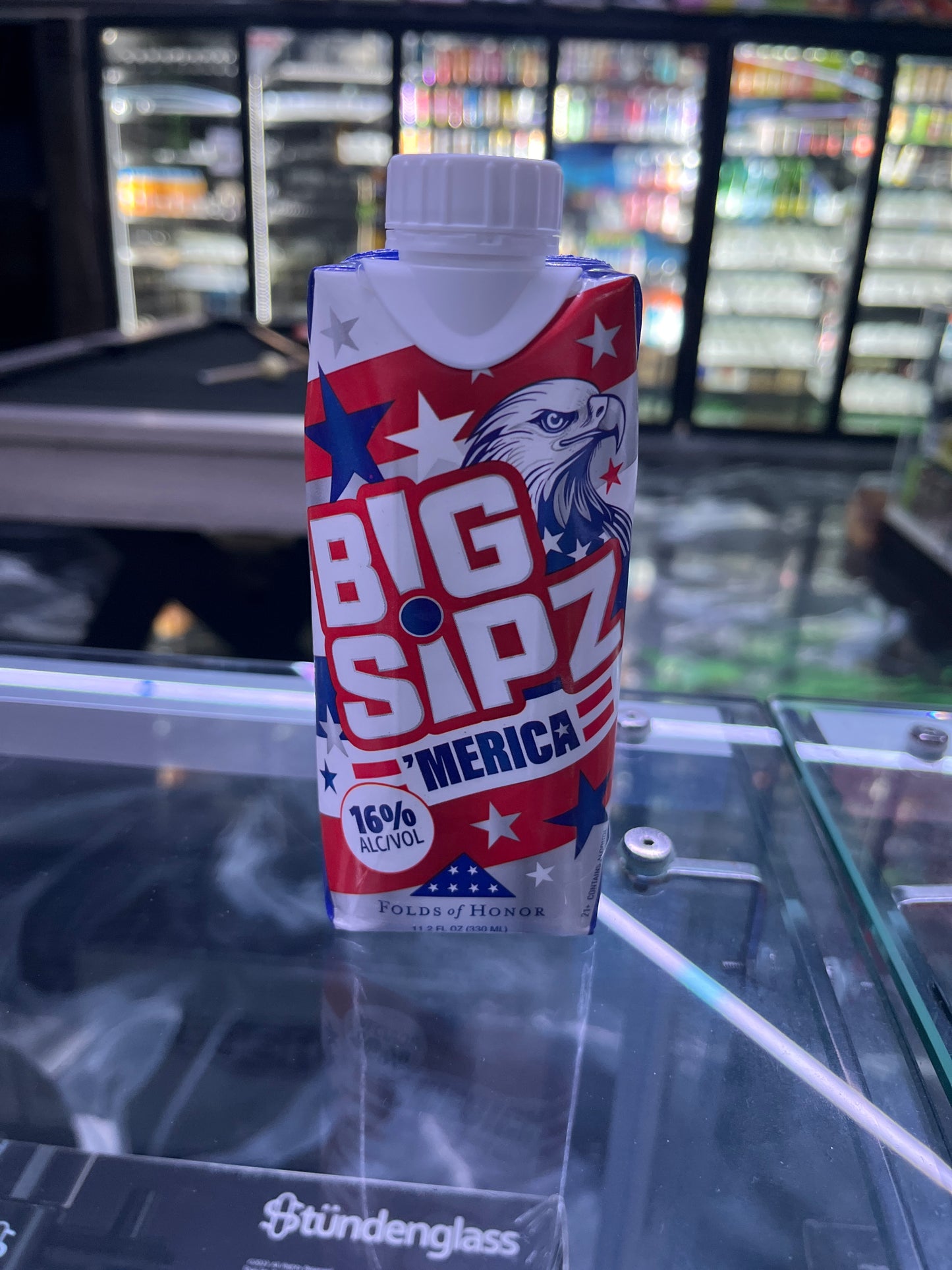 Big zipz America 16% alc/vol 11.2floz