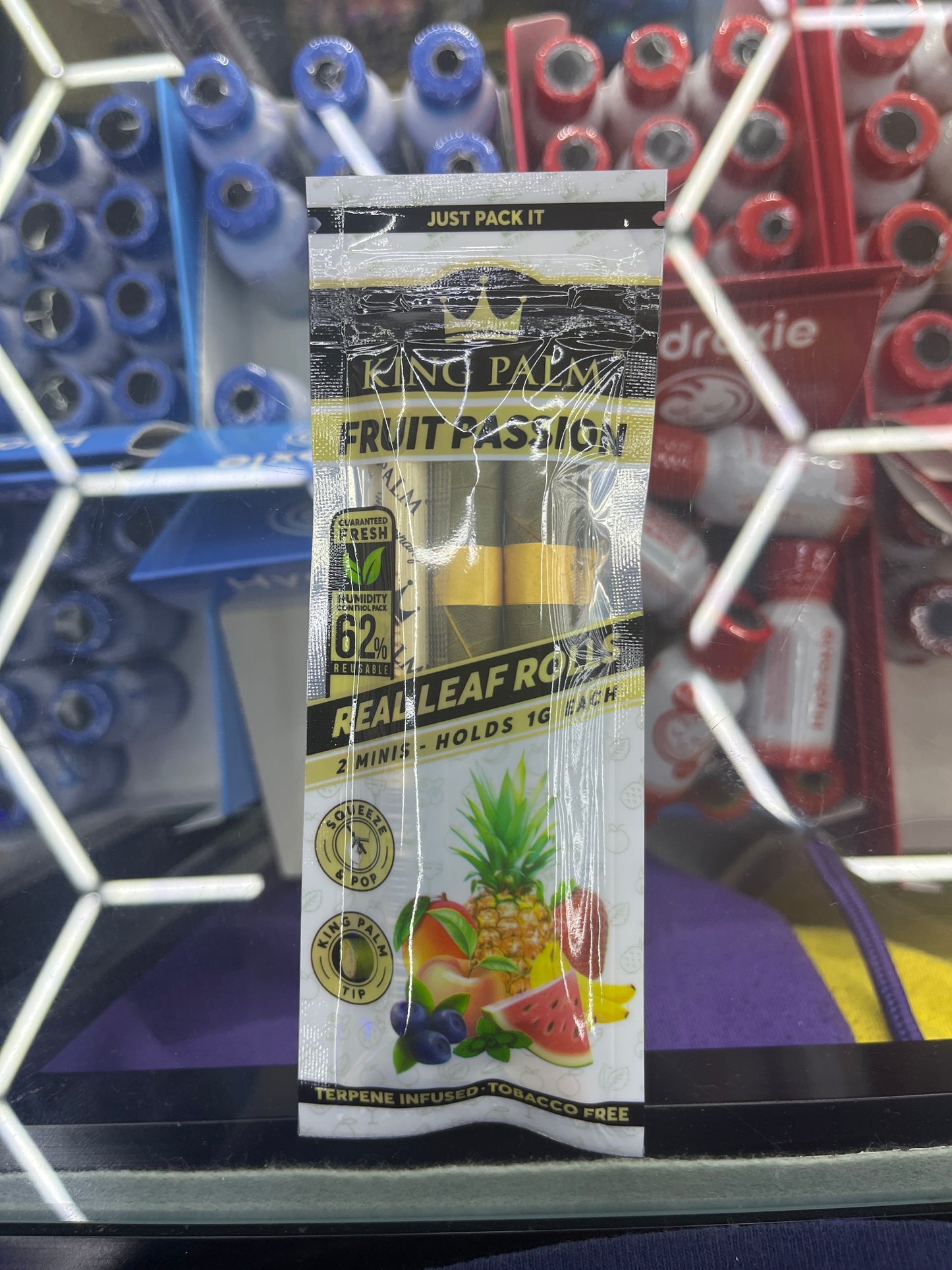 King, palm, fruit passion, two minis hold 1 G each