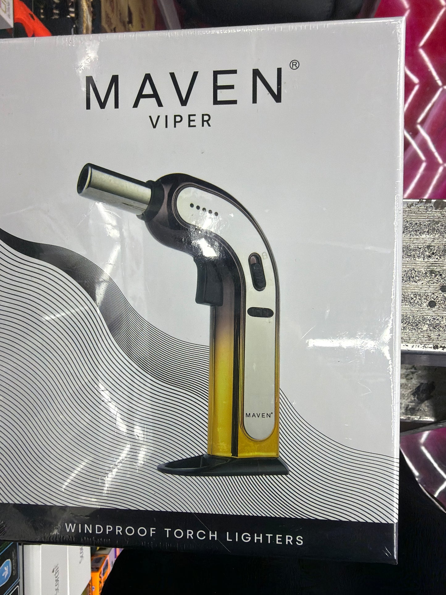 Maven viper black and gold