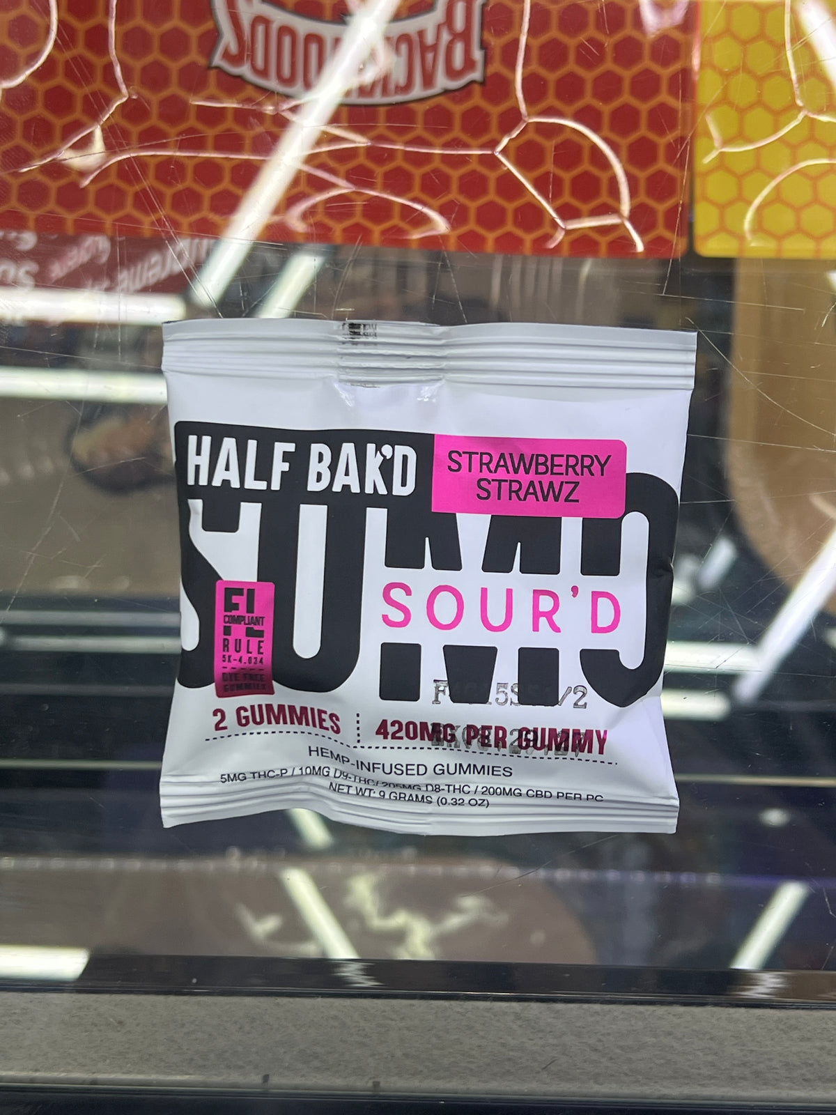 Half bakd sour’d strawberry strawz, 420mg