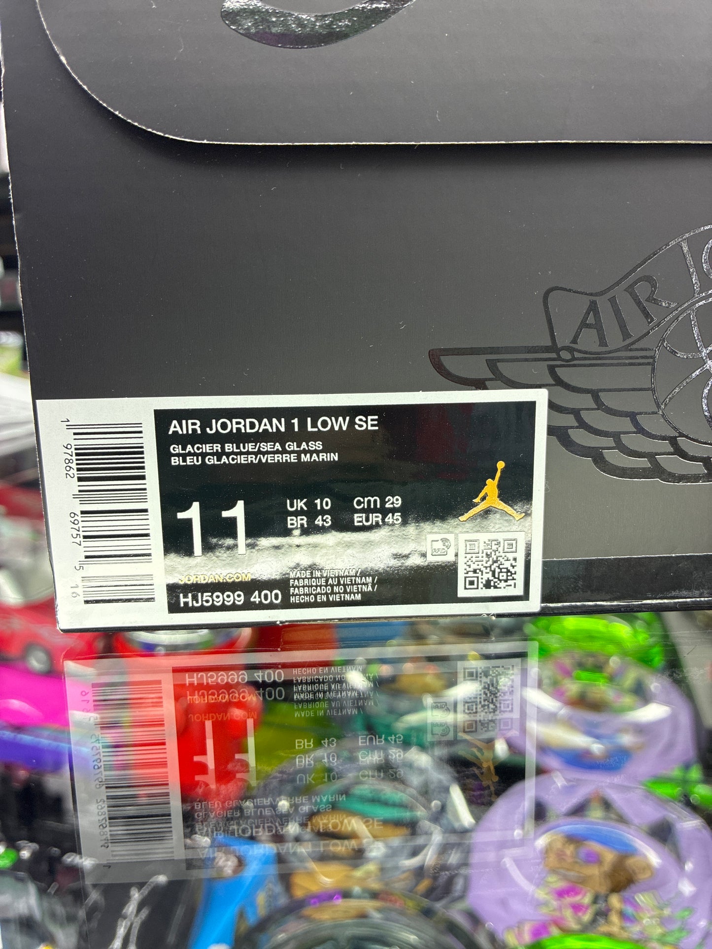 Air Jordan 1 low se glacier blue size 11
