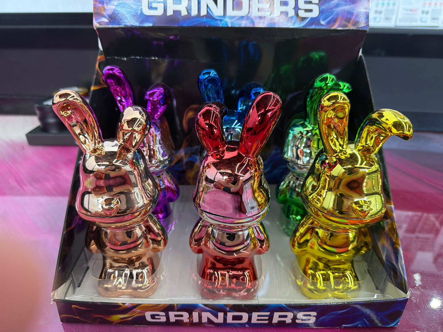 Bunny tobacco grinder