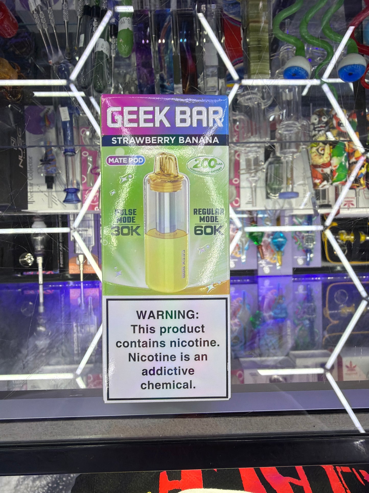 Geekbar Mate Pod 30k/60k hits Strawberry Banana