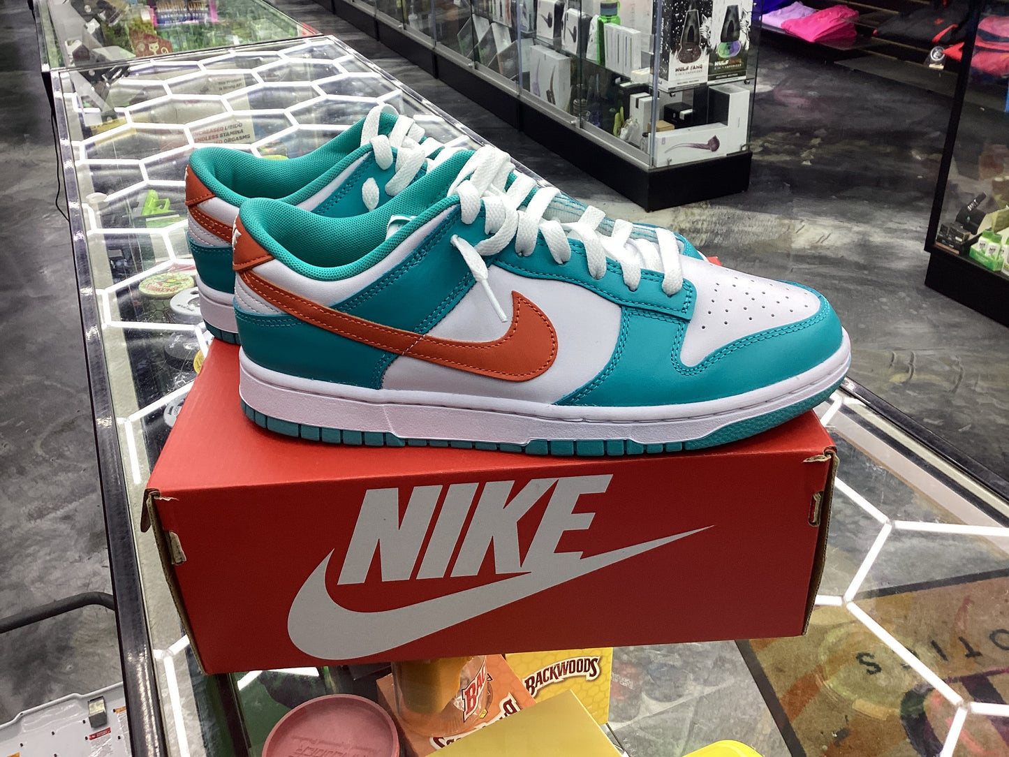Nike dunk low Dolphins men’s size 9