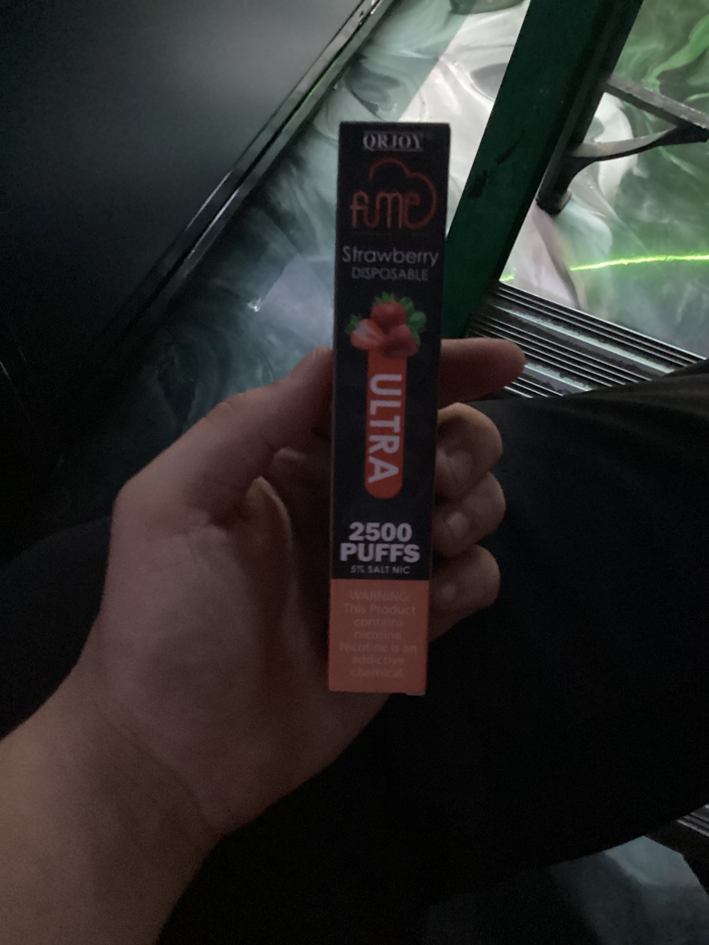 Fume strawberry ultra 2500 puffs