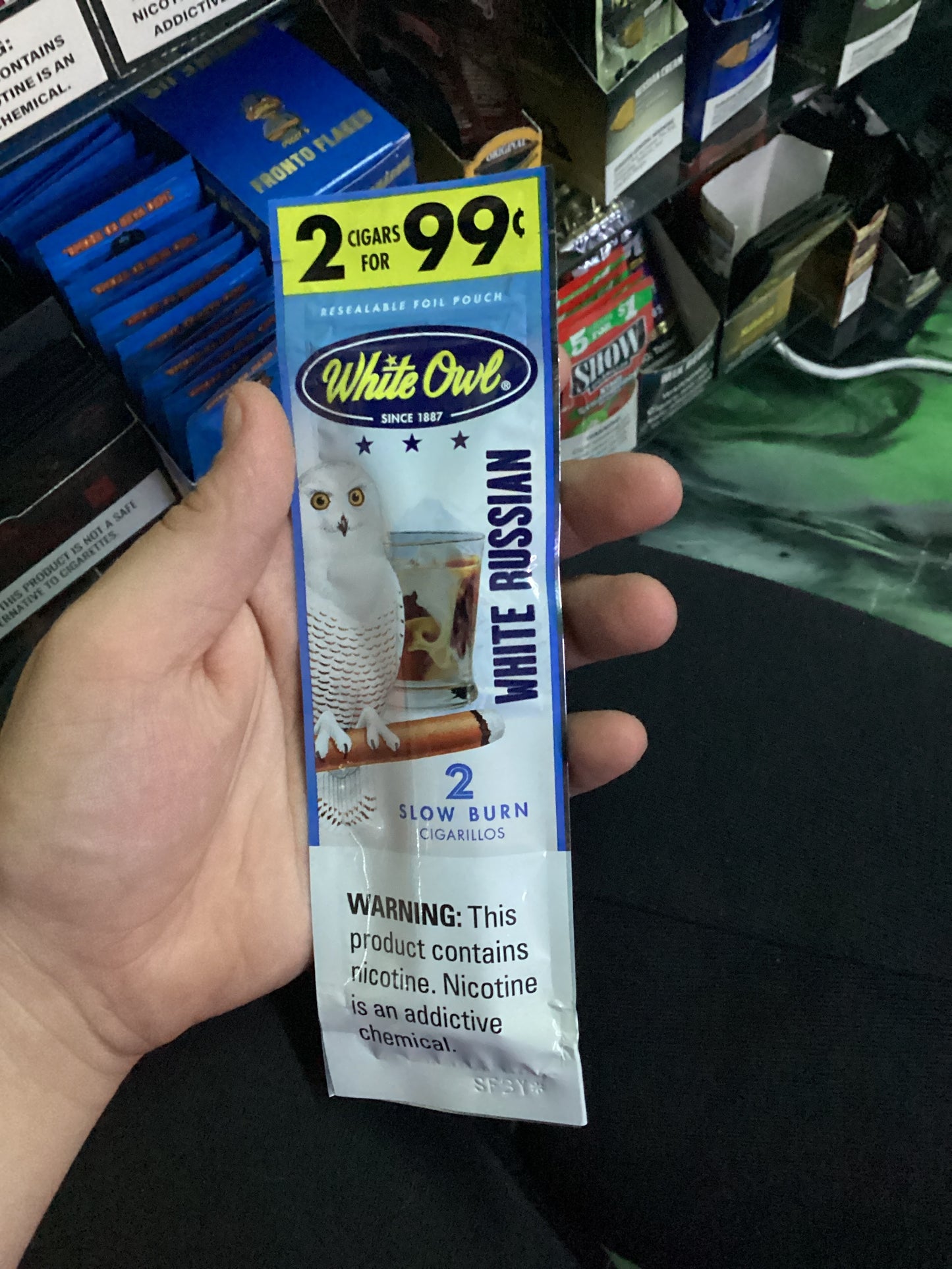 White owl white russan cigarillo