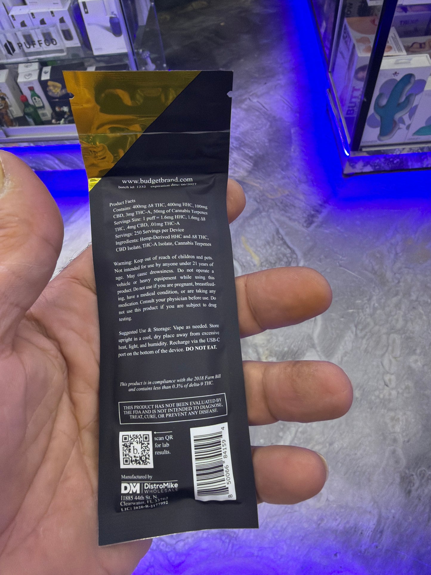 Budget 1 g disposable vape sativa sour Tangi