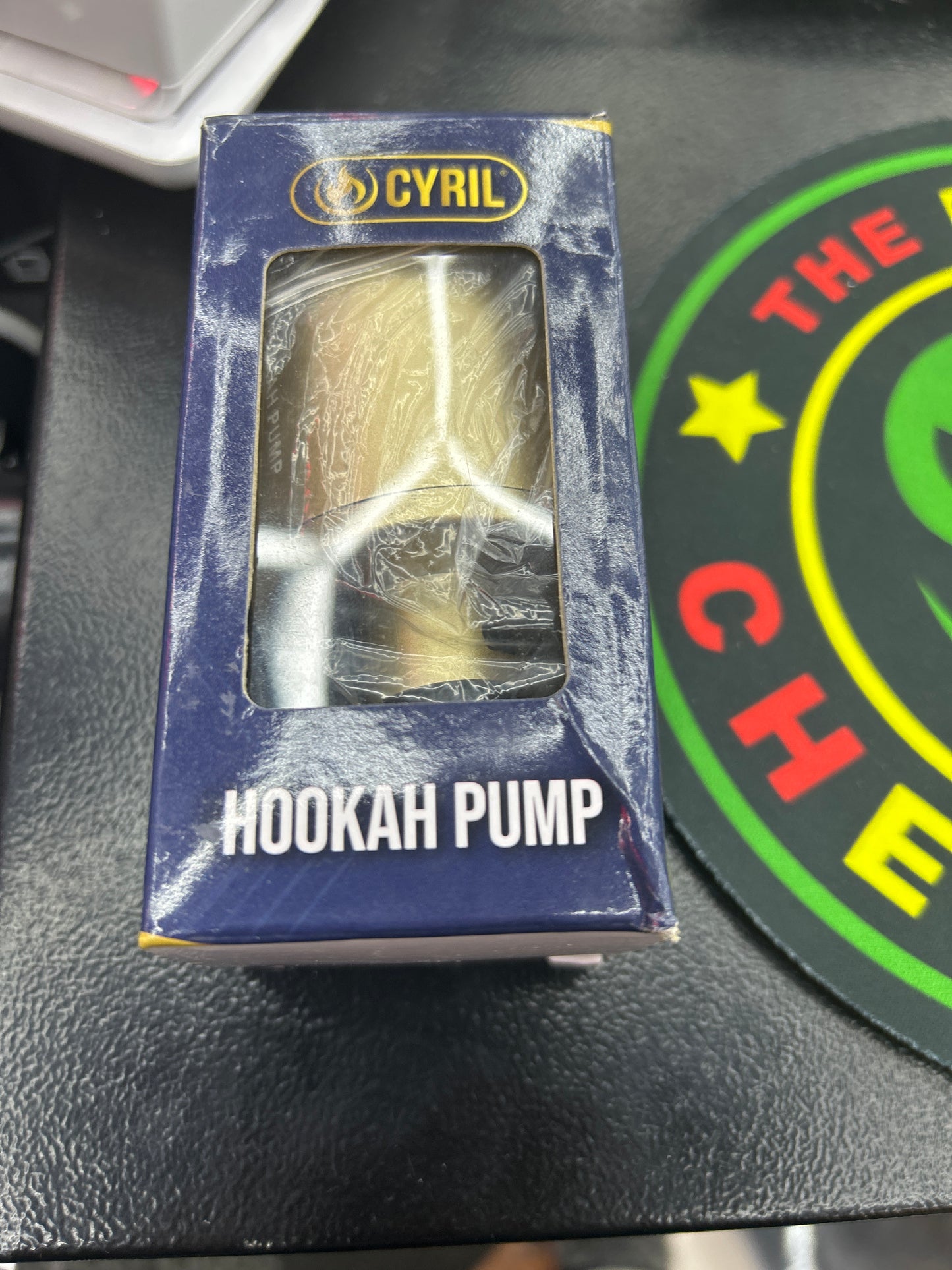 Cyril hookah pump gold