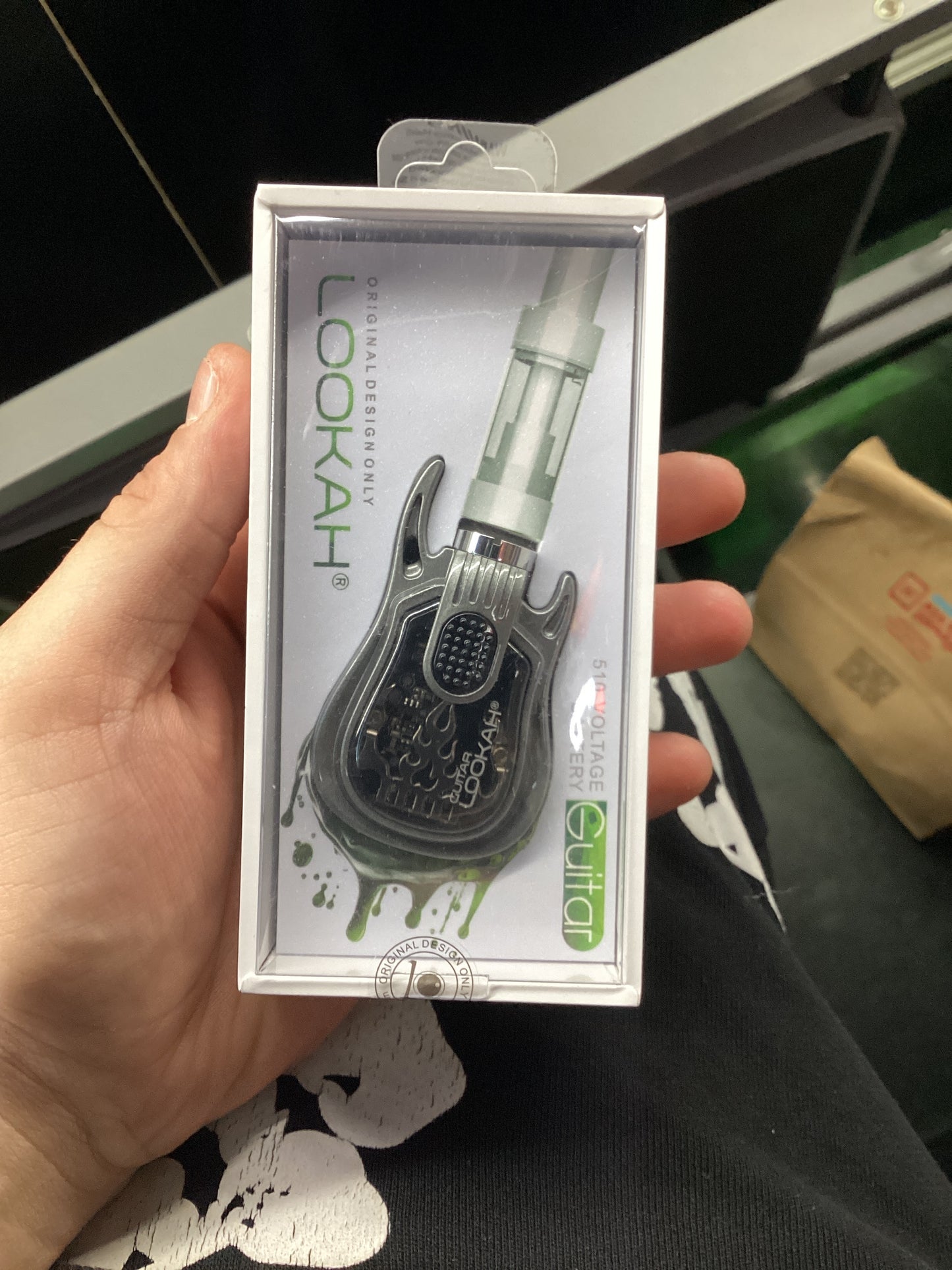 Lookah guitar battery Grav