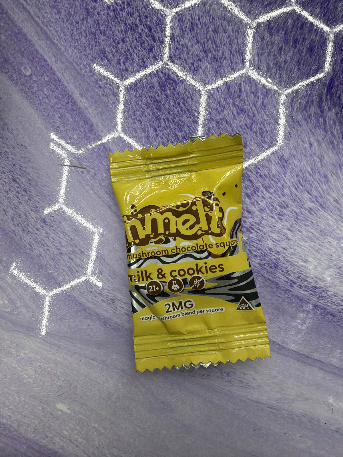 MMelt Chapo Mushroom Chocolate  2g Milk & Cookies