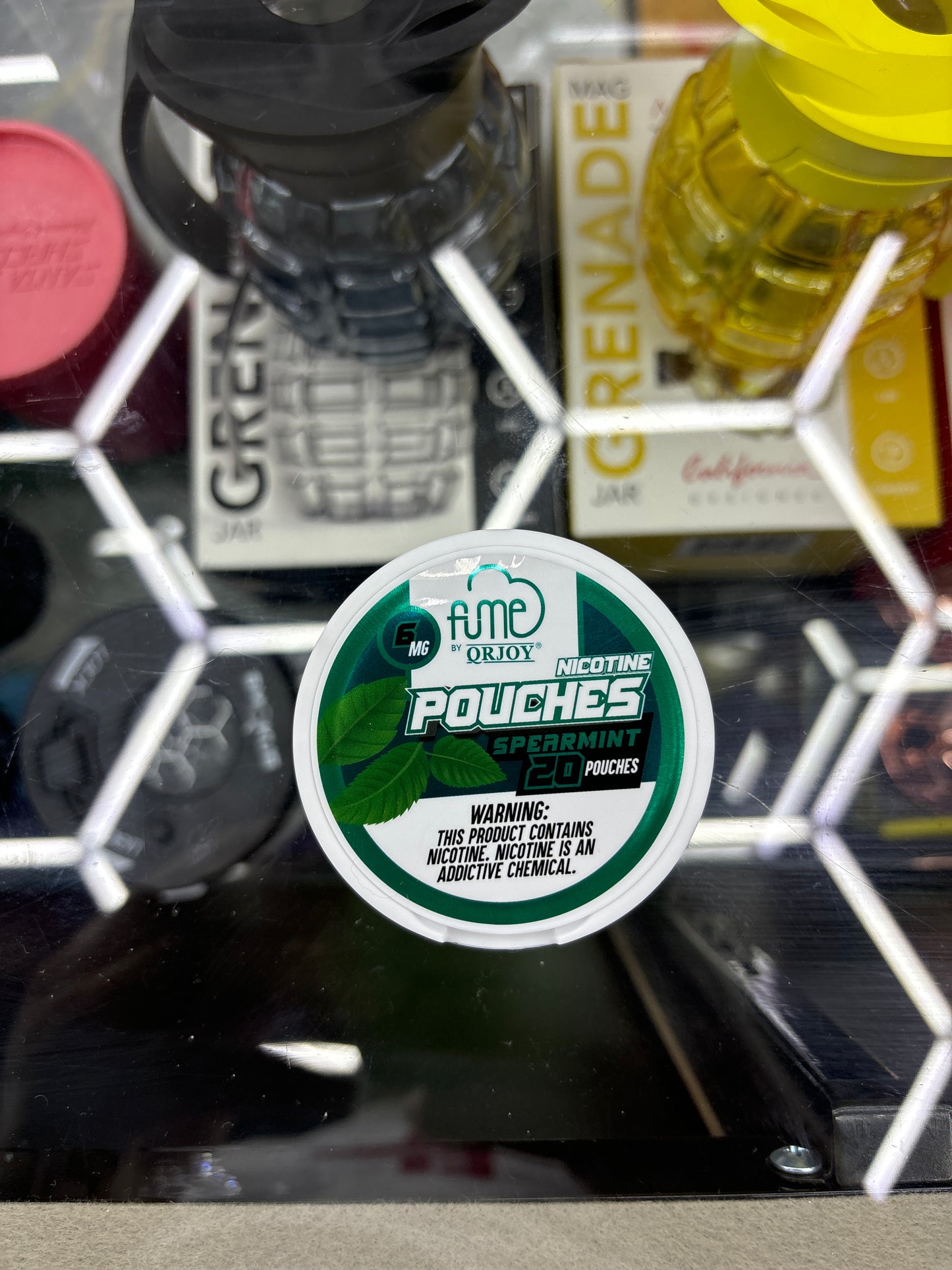 Fume nicotine pouches, spearmint 6MG 20 pouches