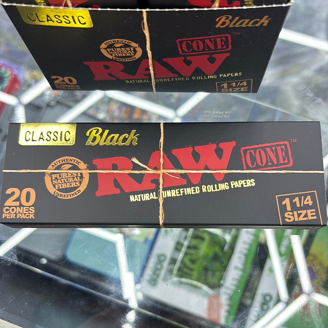 Raw black 20 cones per pack 1 1/4 size ￼