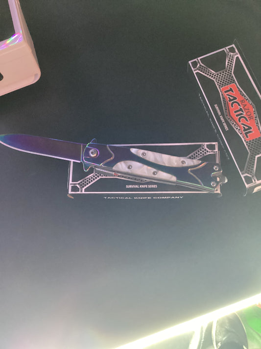 Razor tactical knife oil slick