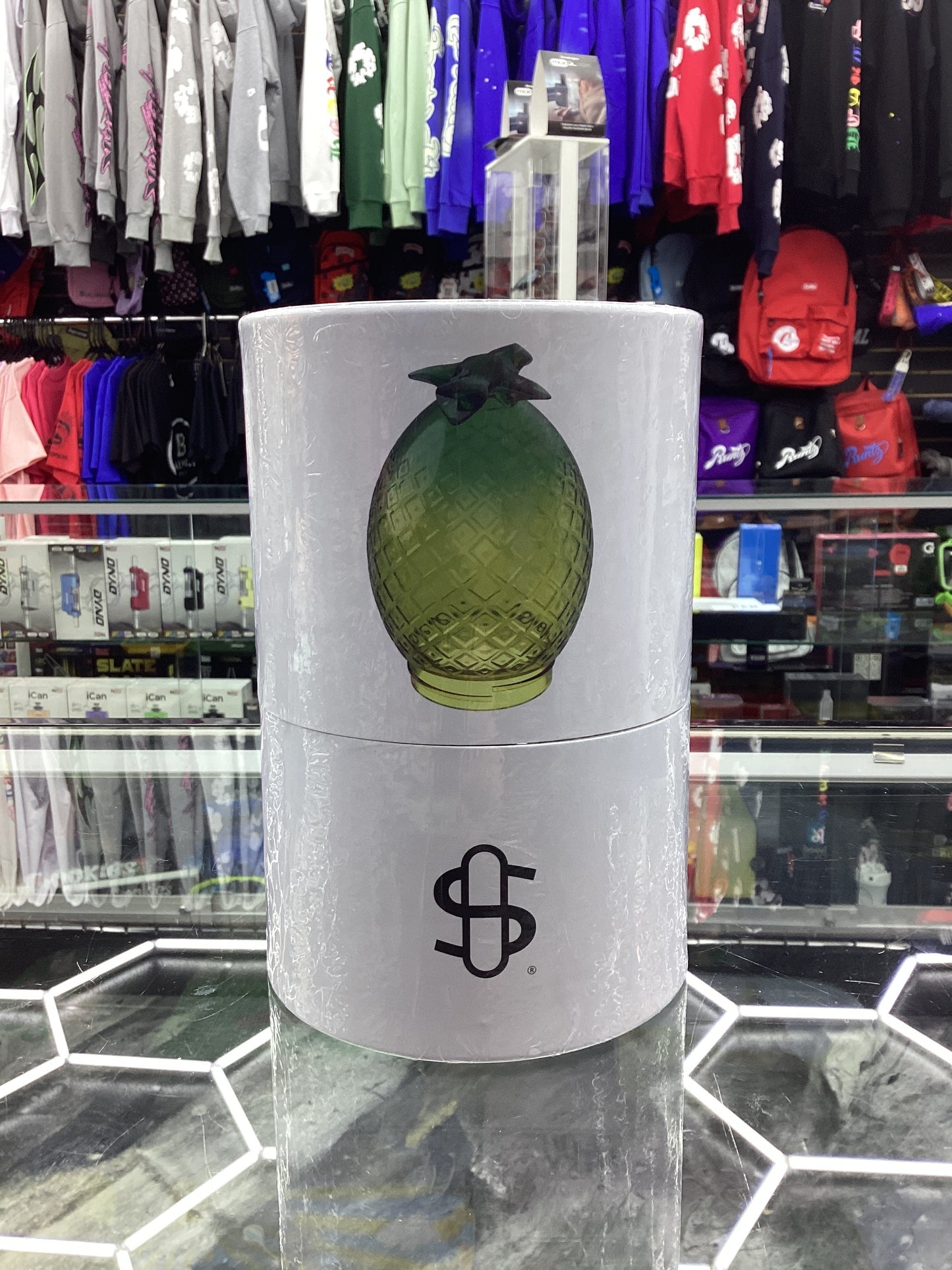 Stundenglass pineapple glass globe (large)