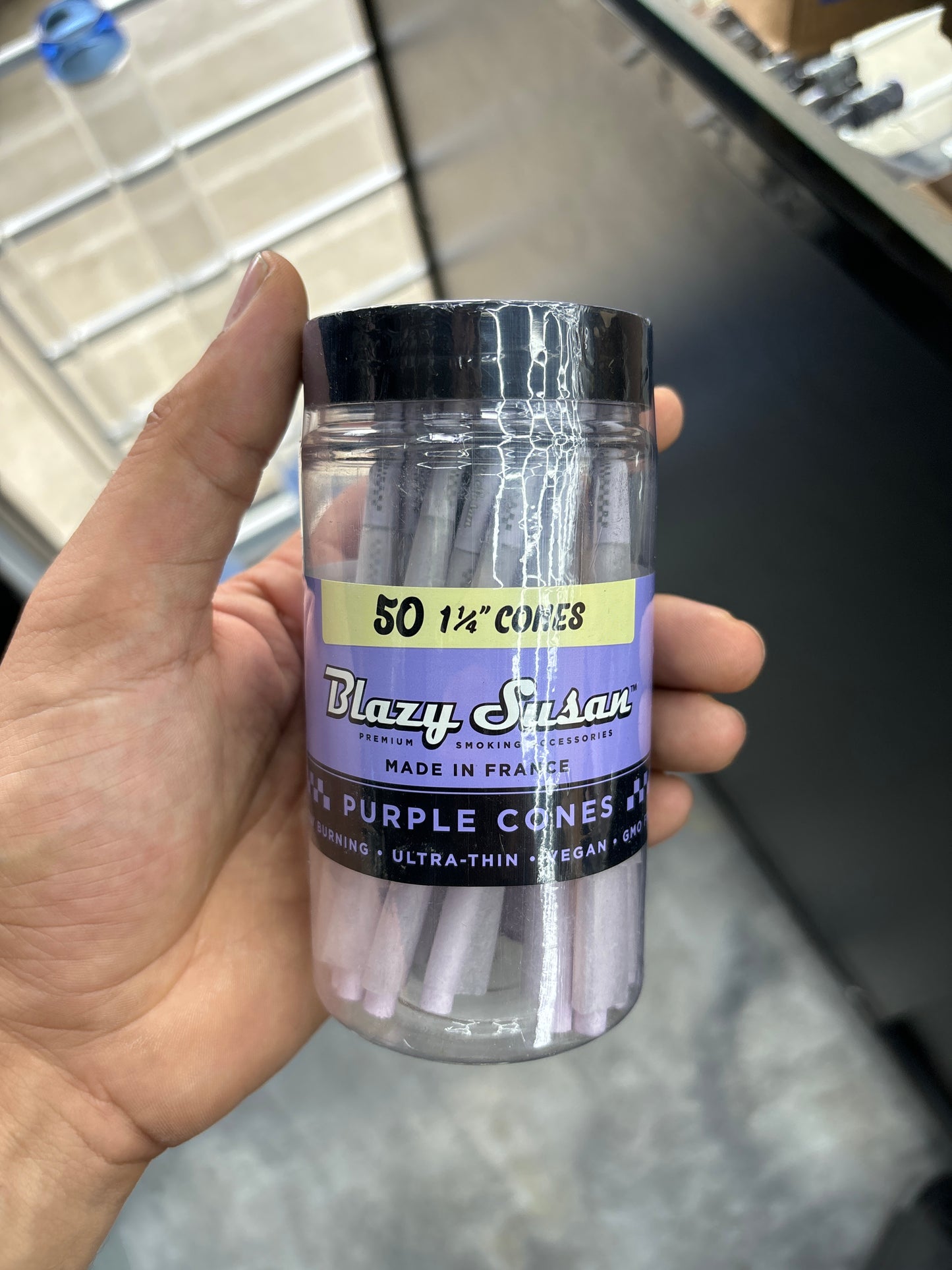 Blaze Susan 50 1 1/4 cones purple