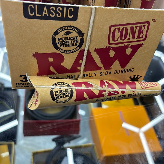 Raw classic 3 king size cones