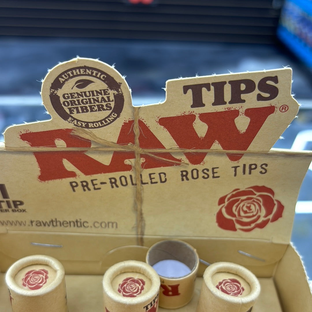 Raw pre-rolled rose tip