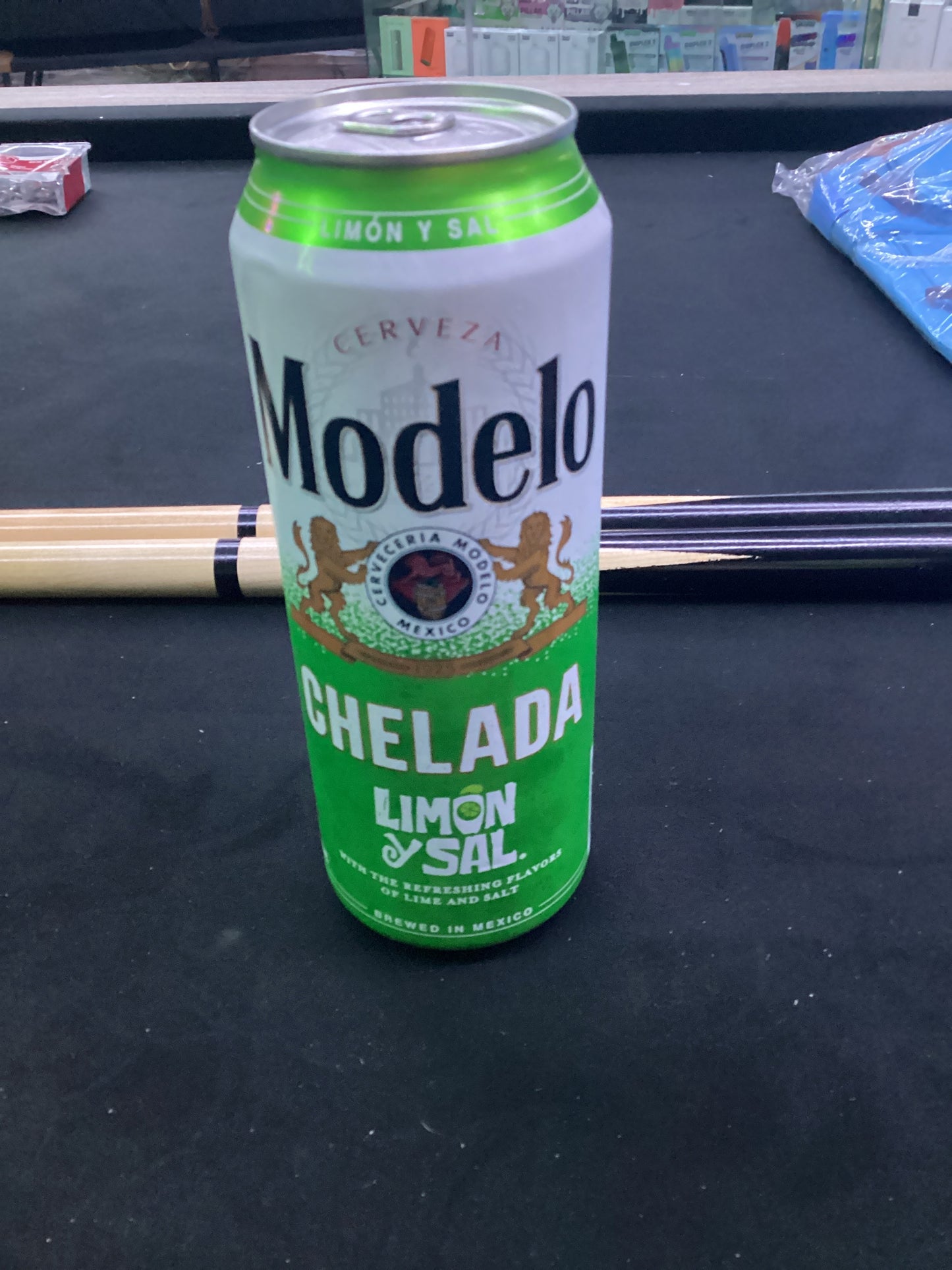 Modelo chalada limon y sal 24oz