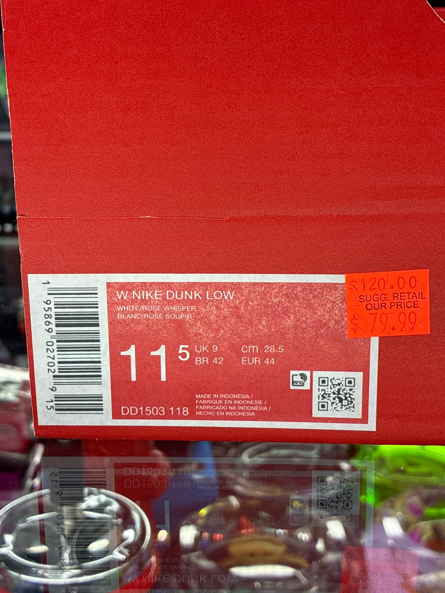 W Nike dunk low white/ rose whisper size 11.5