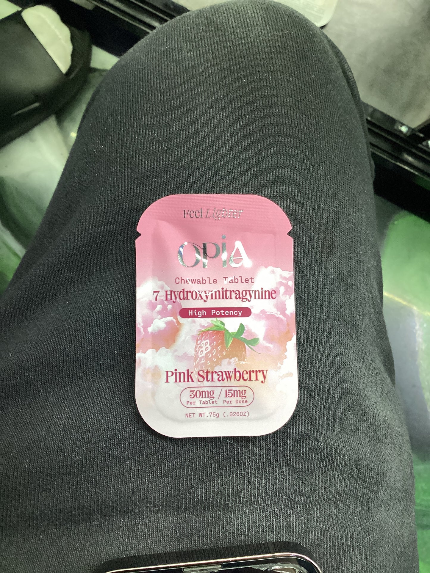 Opia single high potency 30mg pink strawberry