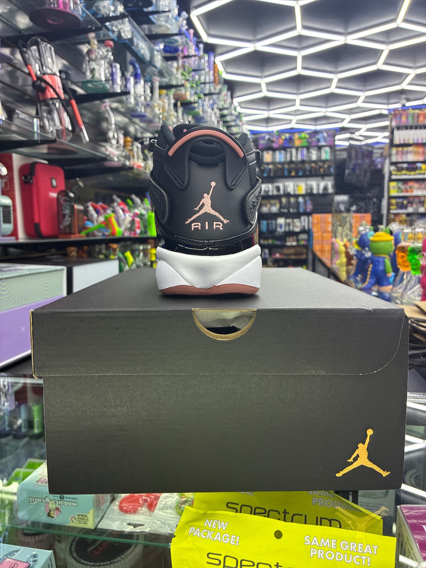 Jordan 6 rings black/rust pink white size 8.5