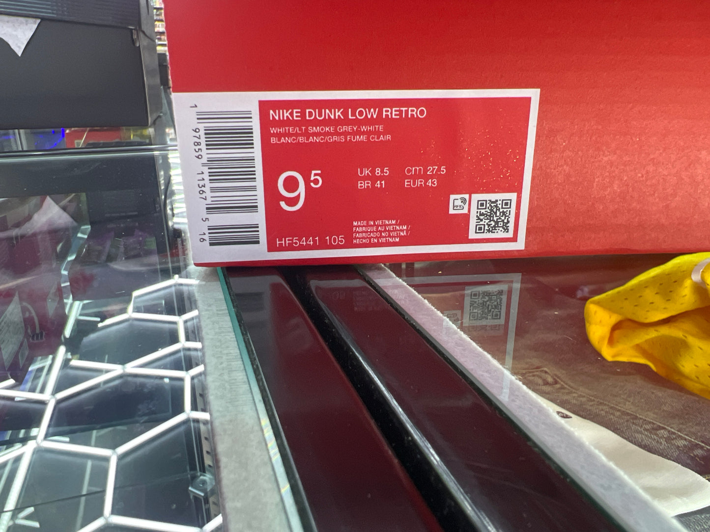 Nike dunk Light Smoke Grey size 9.5