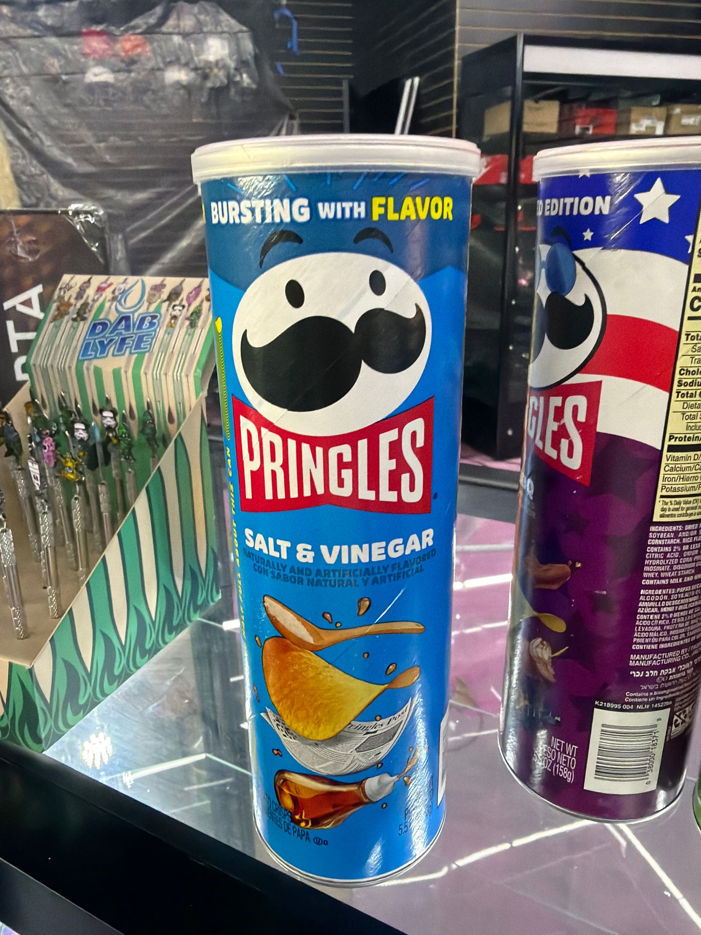 PRINGLES POTATO CRIPS 5.5 OZ / SALT & VINEGAR