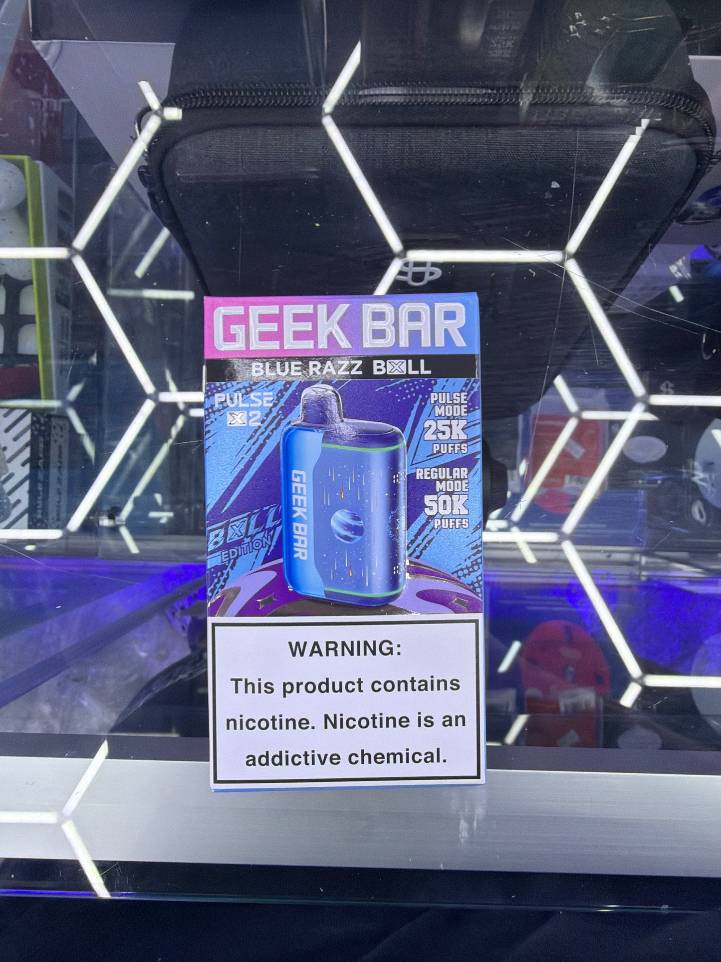 Geekbar Pulse x2 25k hits BLUE RAZZ BULL