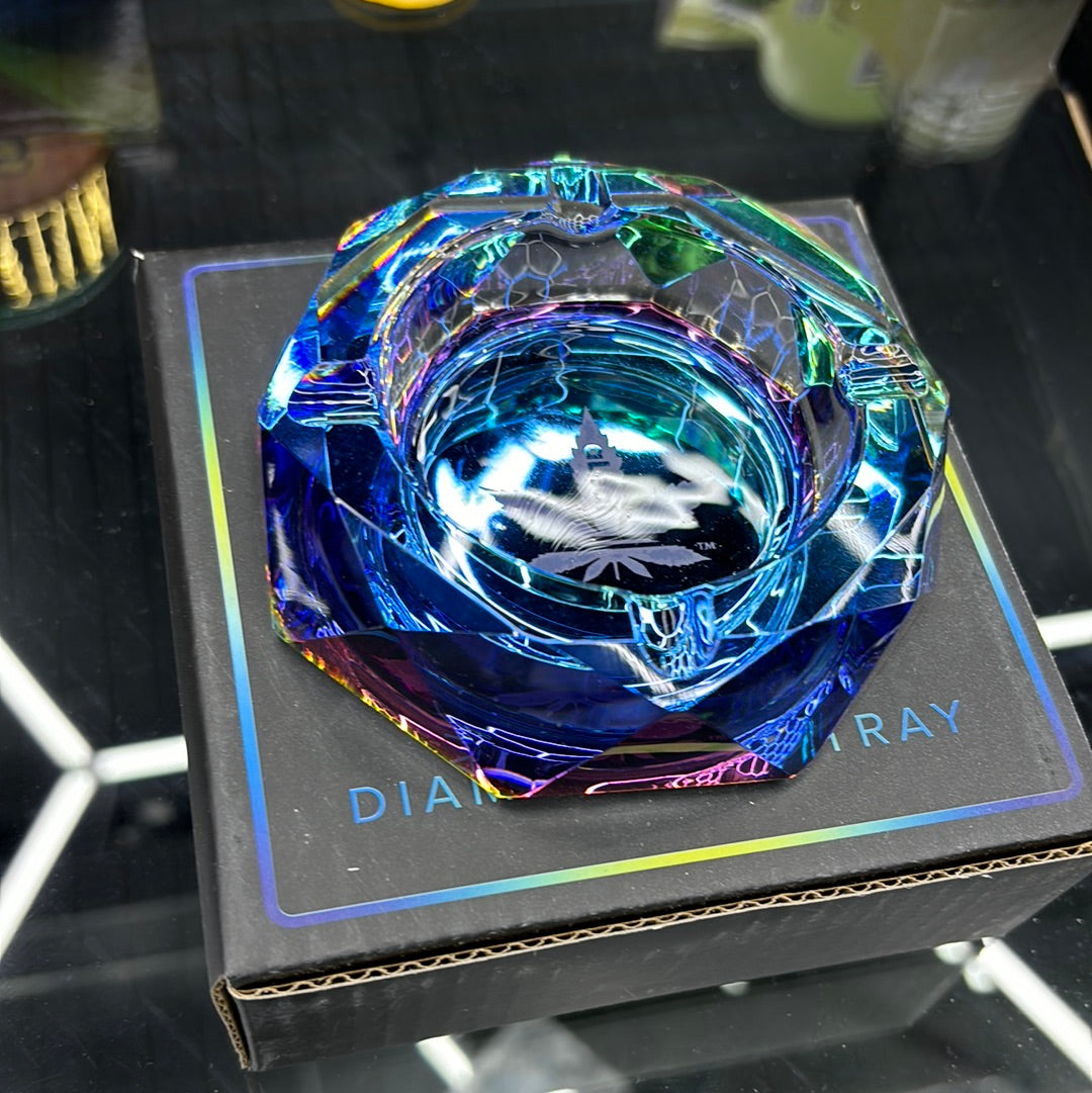 Aleaf green glass ashtray