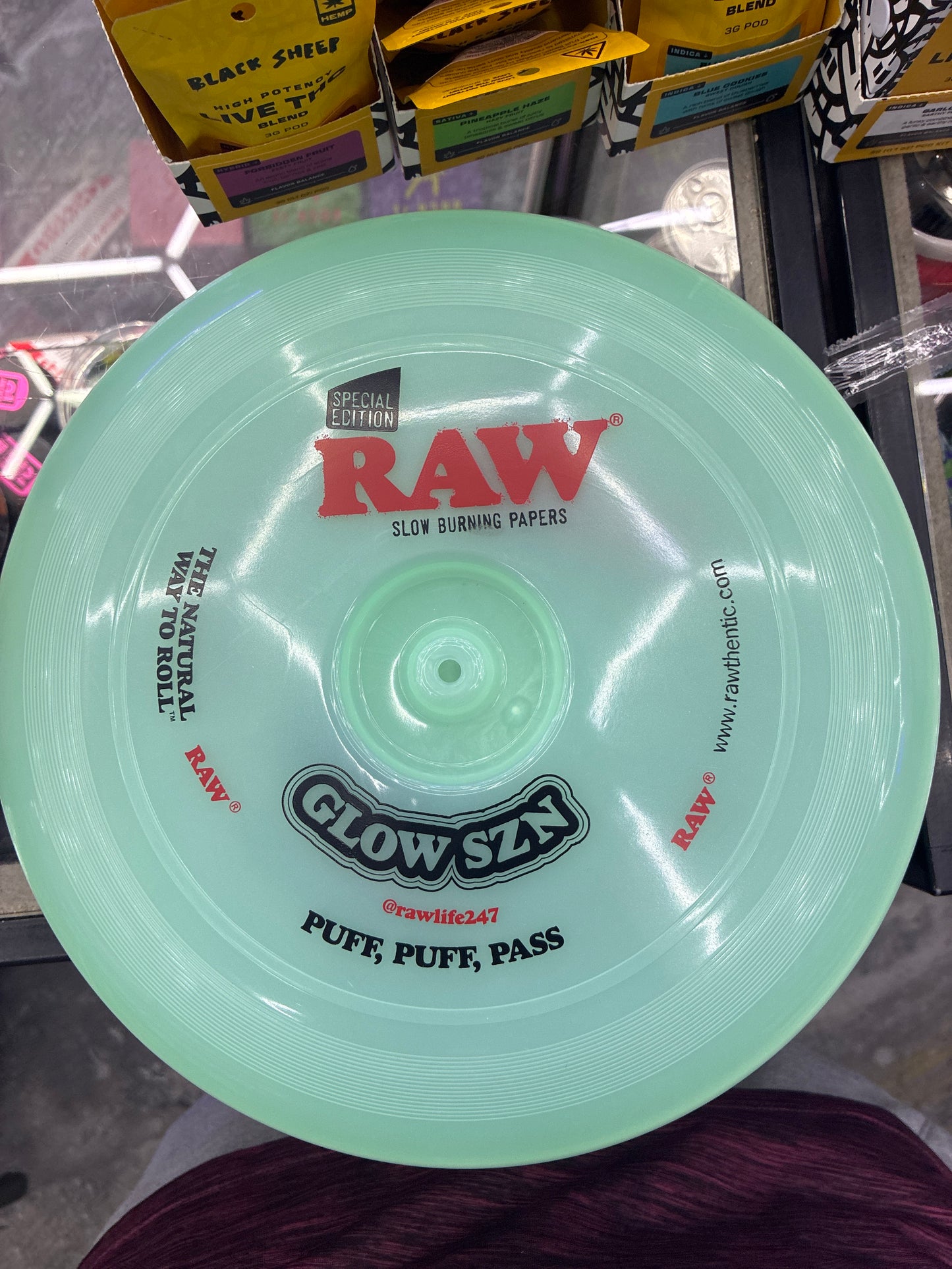 RAW Glow in the dark Flying disc