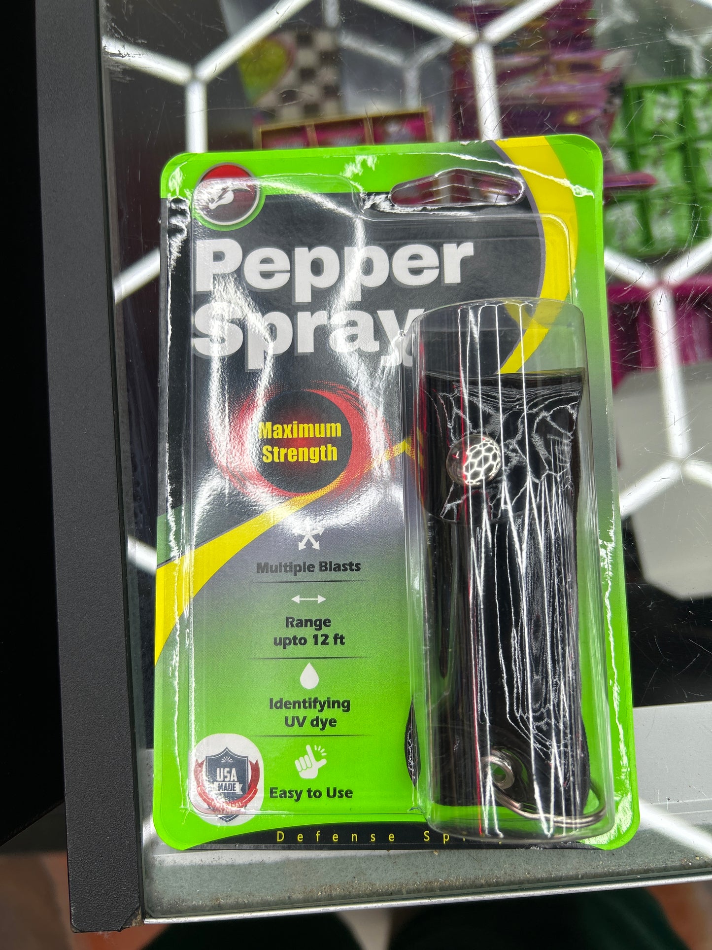 Cheetah Pepper spray defense spray black
