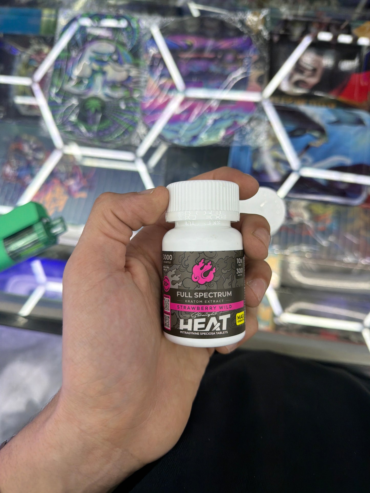 Heat Full Spectrum Kratom Extract 10x 300mg Strawberry Wild