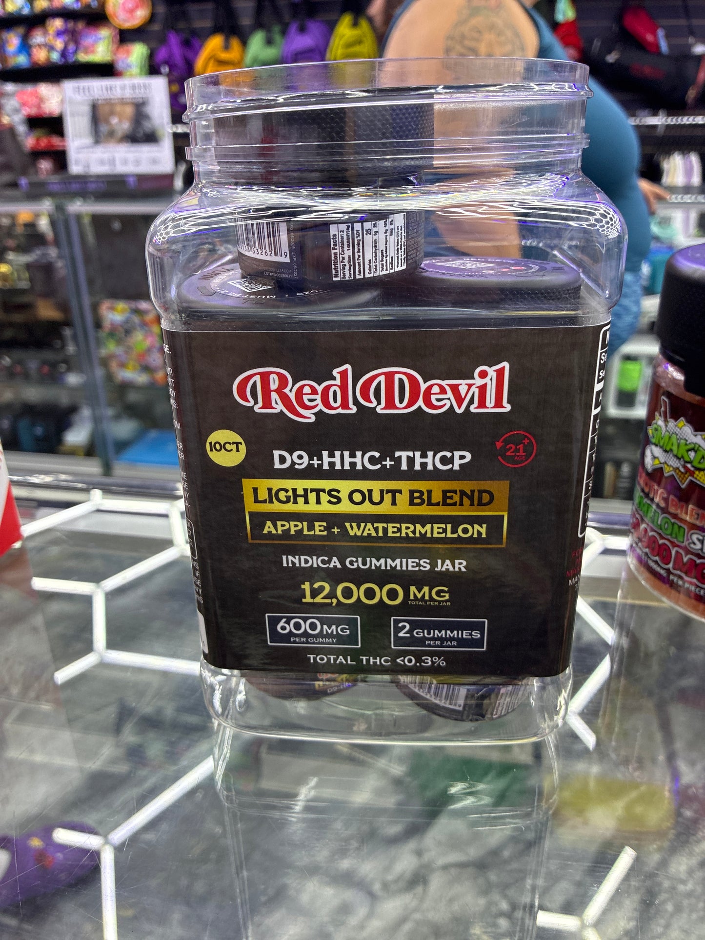 Red devil d9+hhc+thcp lights out blend apple + watermelon 600mg 2ct
