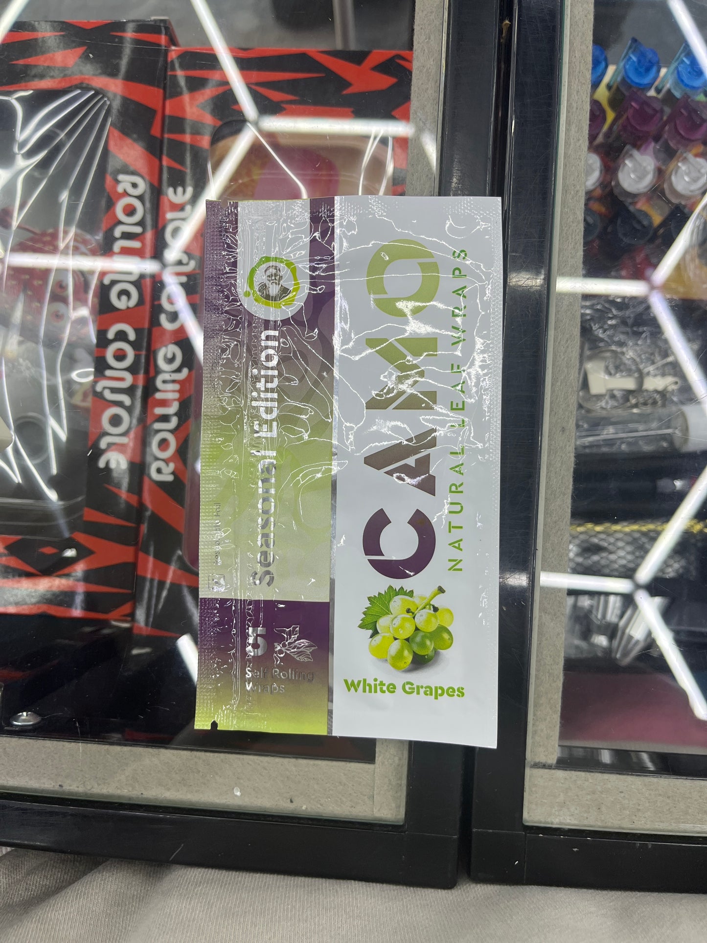 Camo leaf wrap white grape