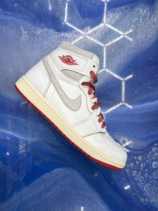 Jordan 1 retro high rare air sail cinnabar (woman’s) size 11.5
