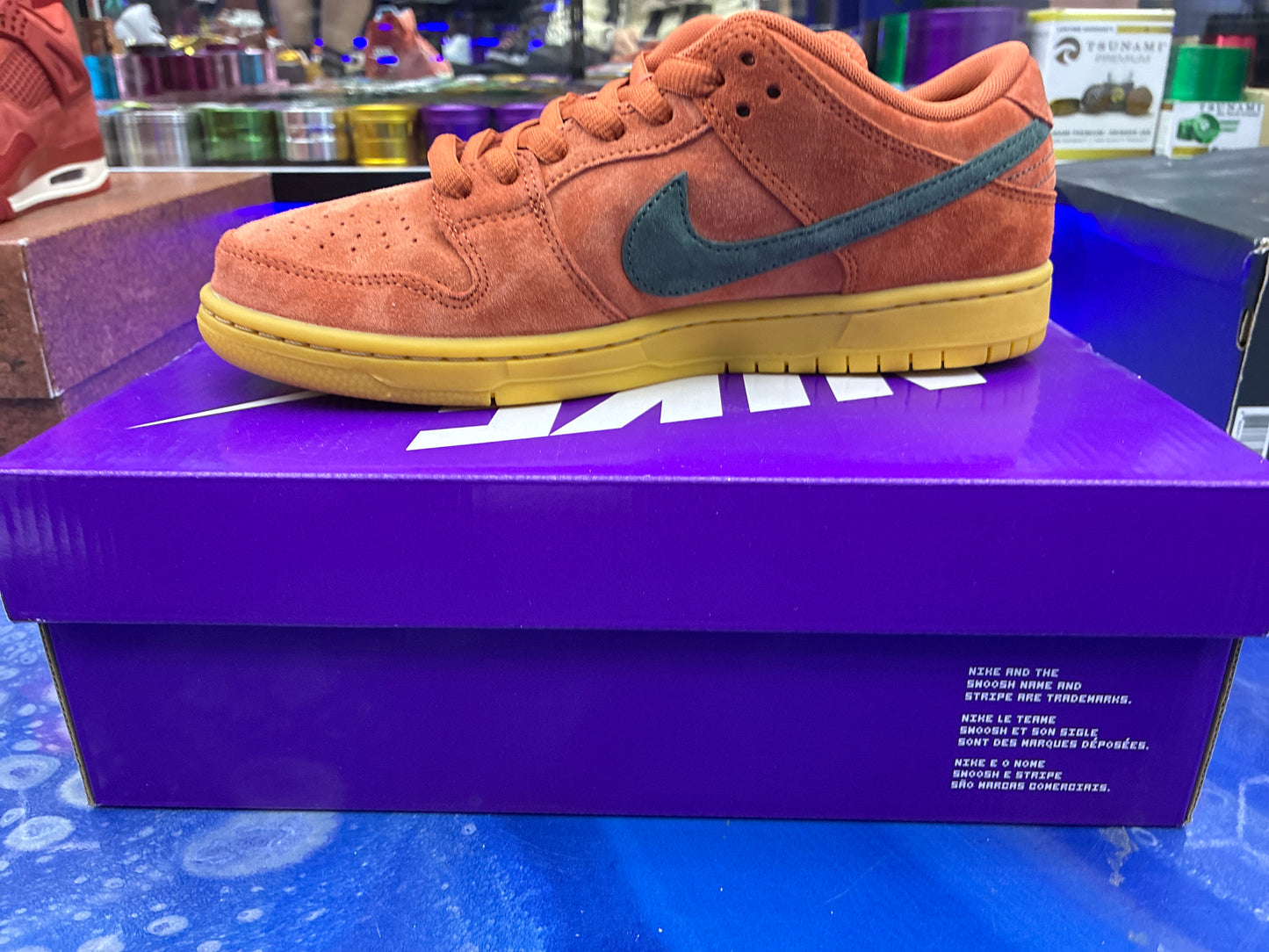 Nike sb dunk low burnt sunrise size 8.5