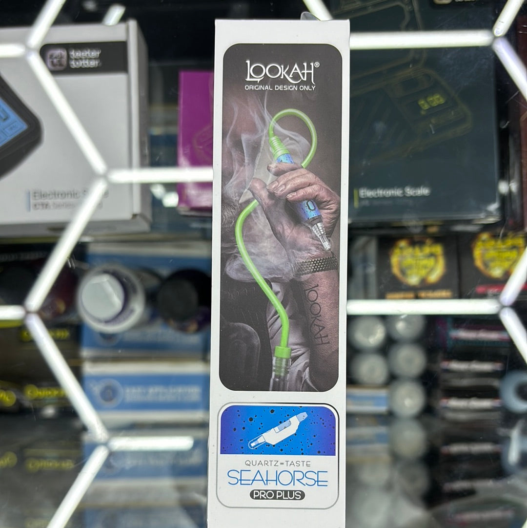 Lookah seahorse pro plus blue & black splattered dots