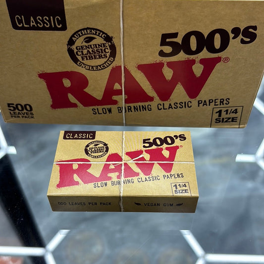 Raw 500’s 1 1/4 size slow, burning classic papers￼