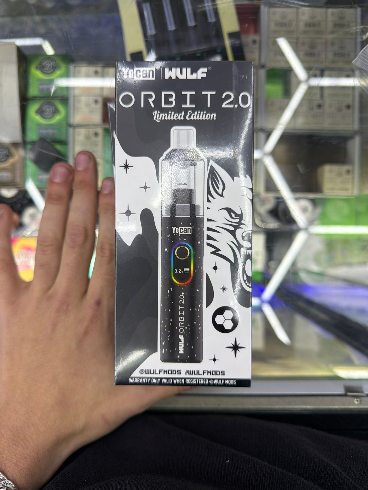 Yocan Orbit 2.0 Dab Pen Vaporizer white on black
