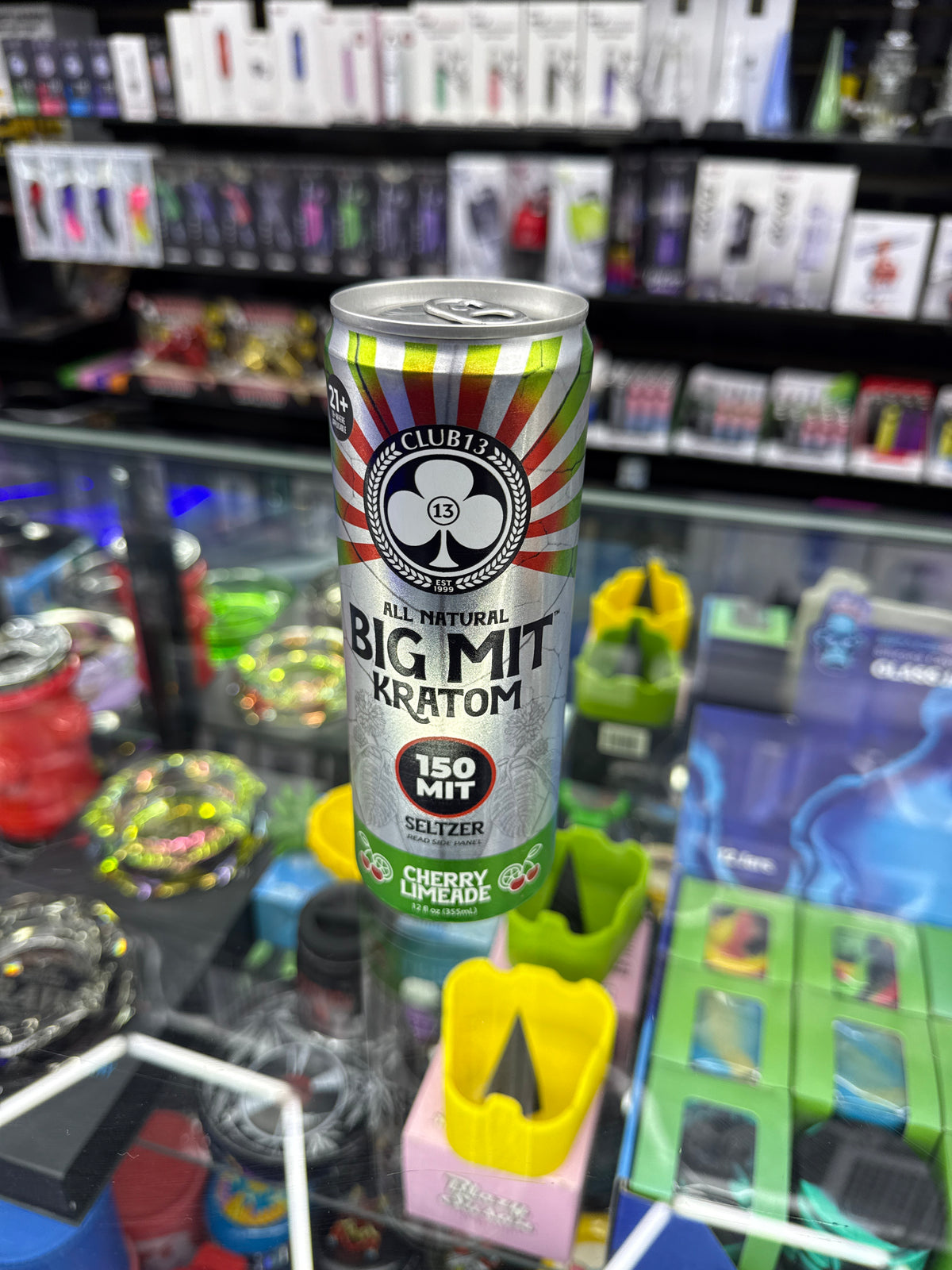 Club 13 all natural big mit kratom seltzer
150mit Cherry limeade