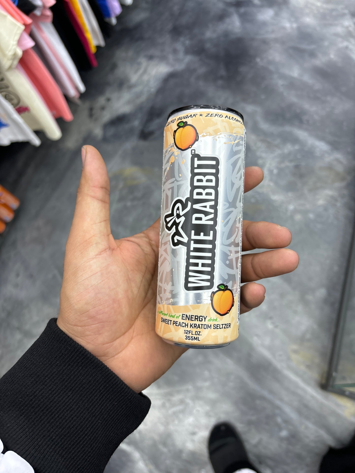 White rabbit, sweet peach, Kratom seltzer