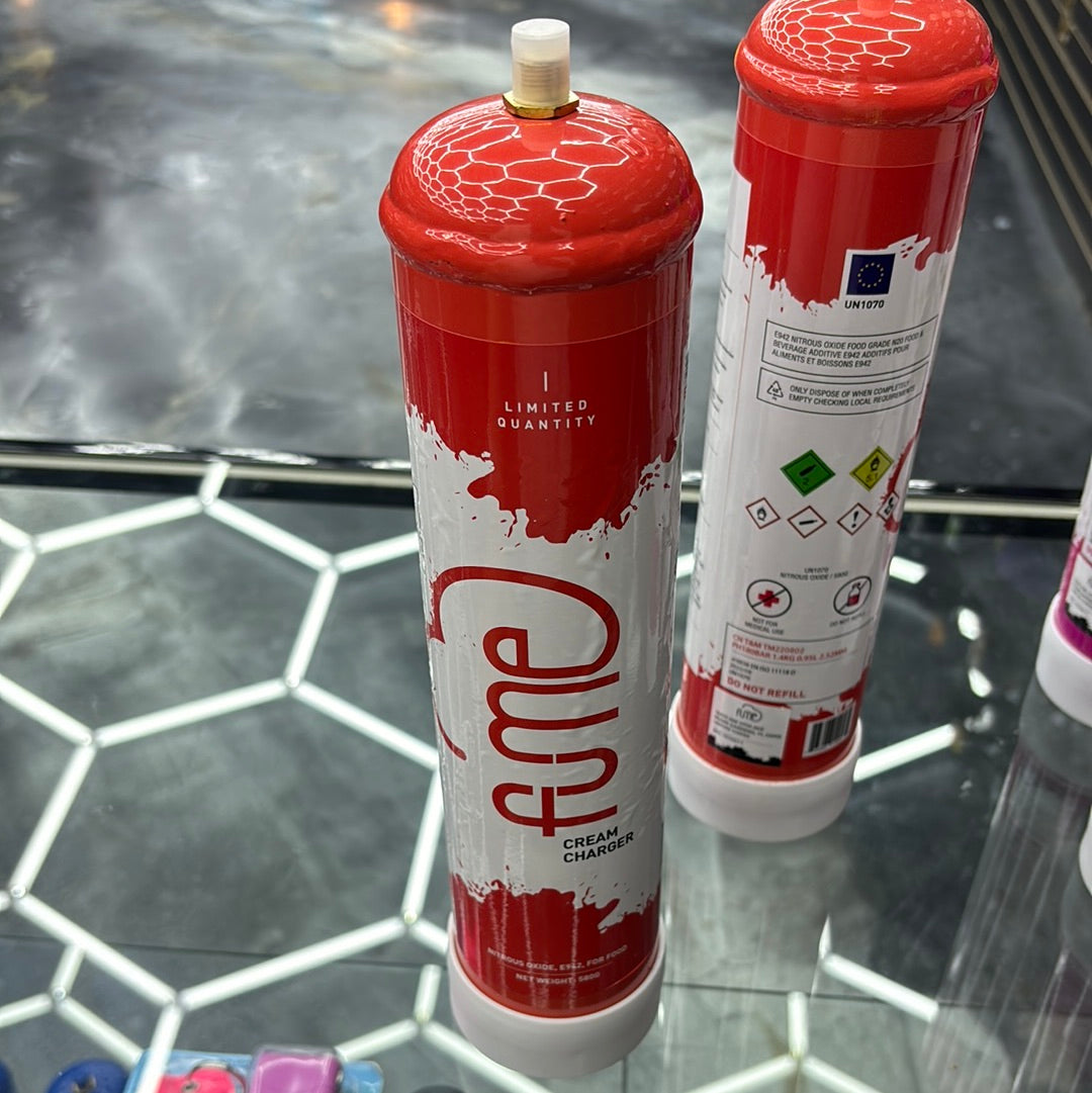 Fume cream charger red