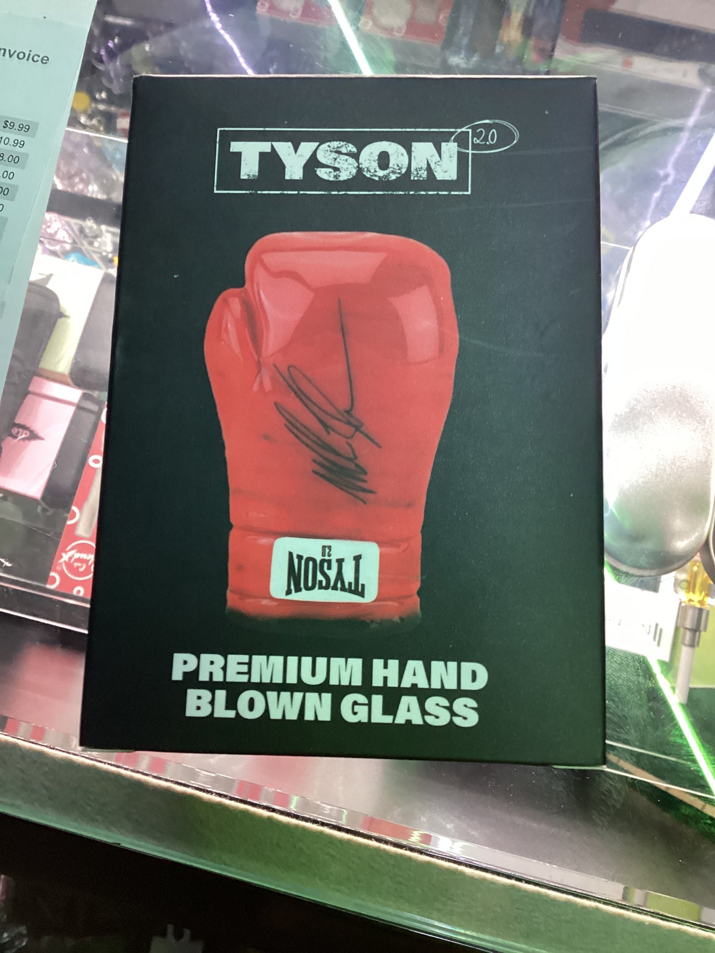 Tyson glove hand pipe red