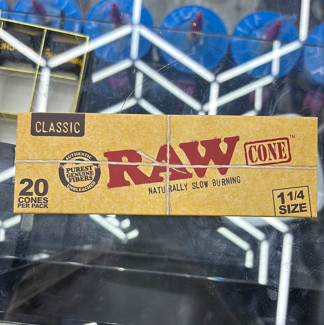 Raw classic 20 cones per pack king size